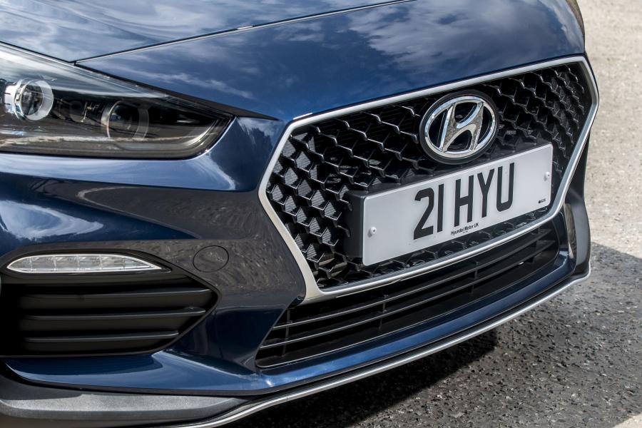 Детали экстерьера Hyundai i30 N Line (PD) 2018 года  (UK) (фото 39 из 40)